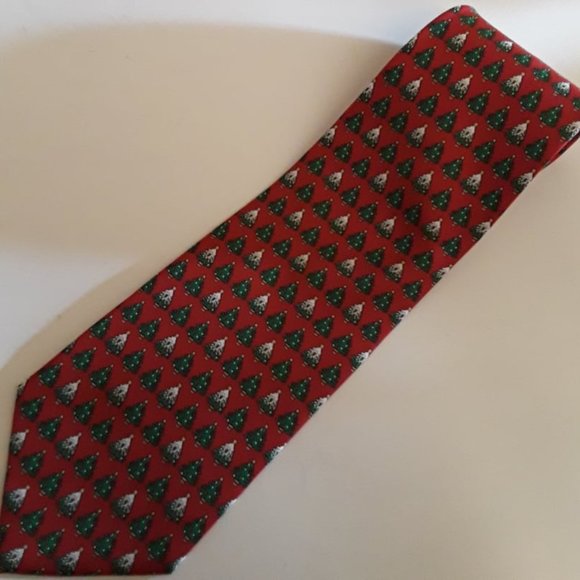 HALLMARK HOLIDAY TRADITIONS - 100% SILK NECKTIE - RED - BLACK - GREEN - WHITE - Picture 3 of 3